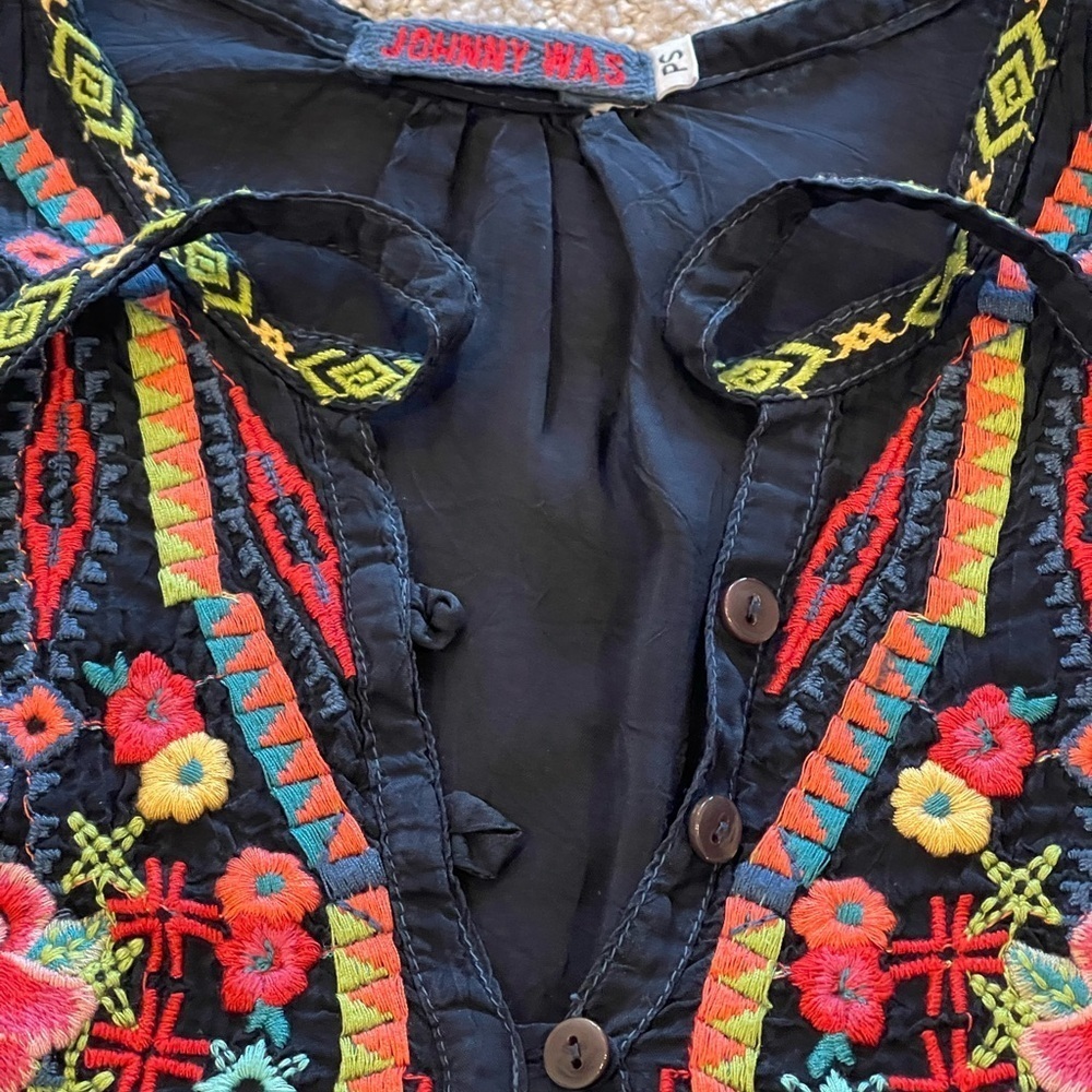 Johnny Was Embroidered Black Women's Blouse, Buttoned V-Neck, Long Sleeve, S - Picture 12 of 16